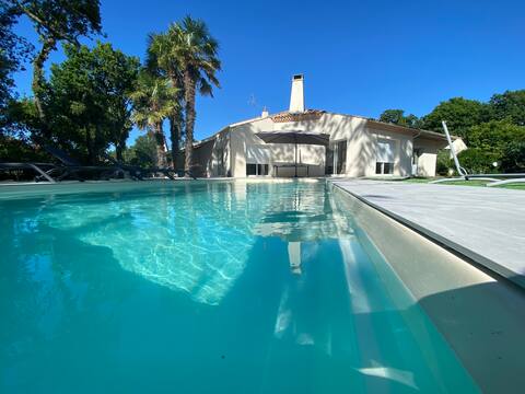 Architect villa 12 pers near Pontaillac beach