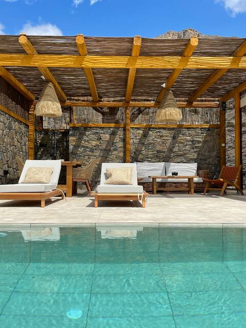 Villa Aetos, Xerokambos