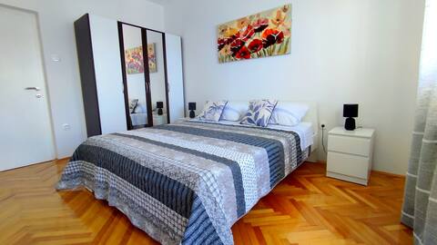 Brand new well-equipped  sea view apartment  (A2)