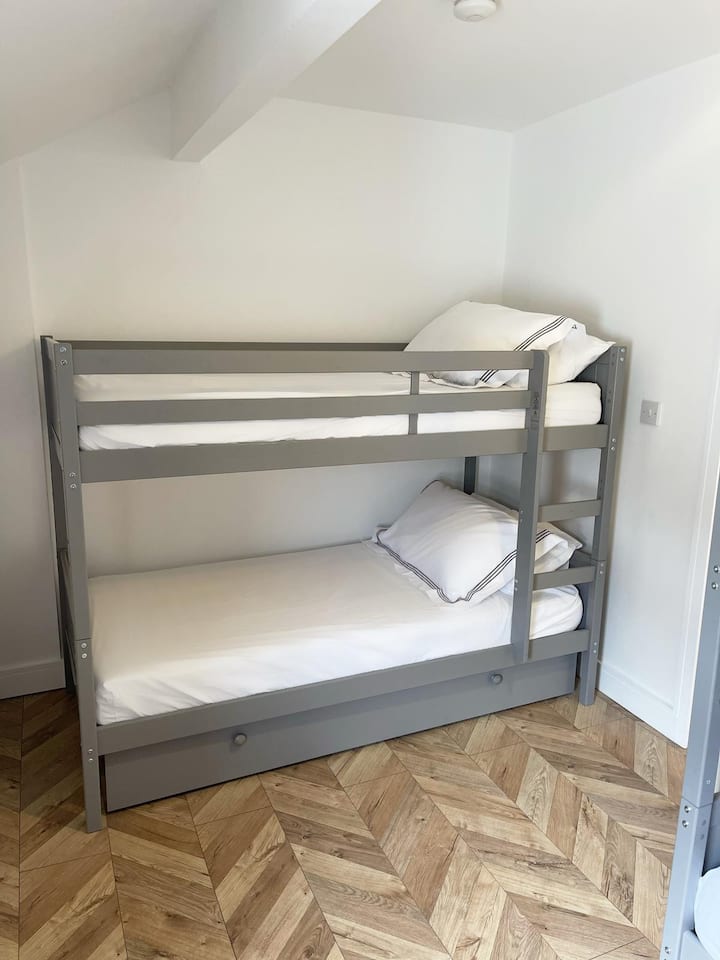 Spálňa 1