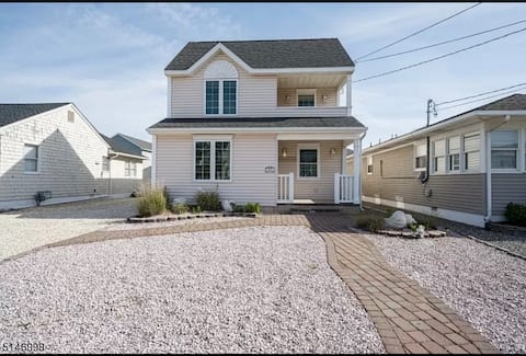 8 Bedroom Beach House