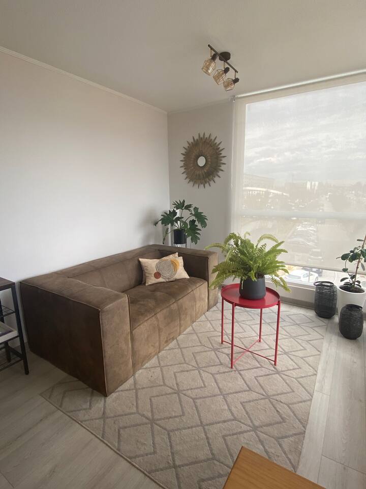 Comfortable apartment a short walk from the Hospital
