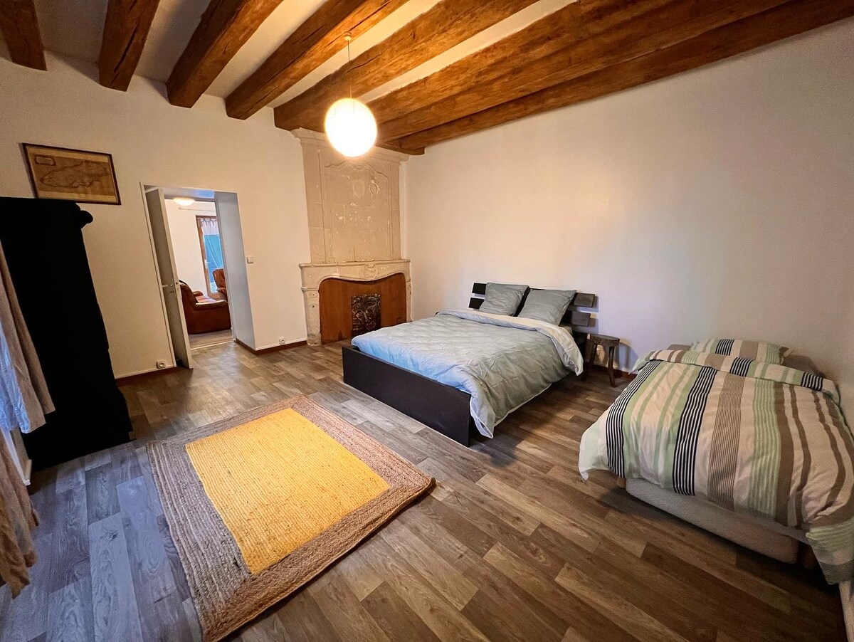 საძინებელი 1