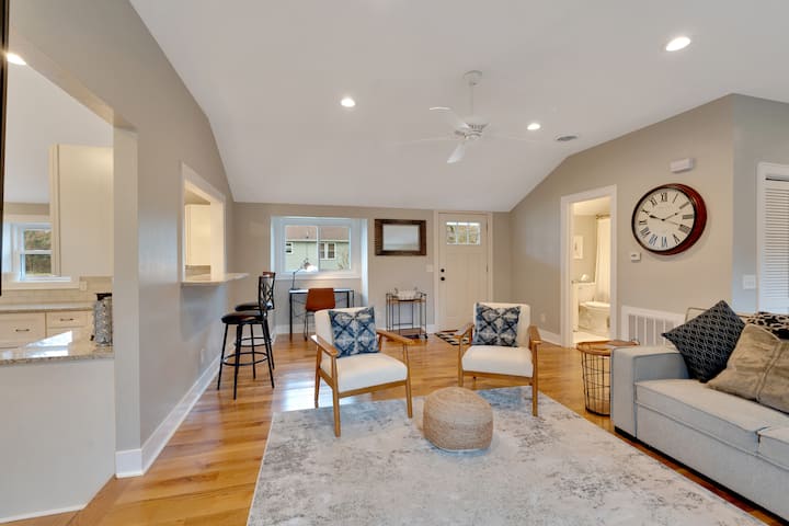 2 Bed 2 Bath Ranch In Sylvania - Holland, OH