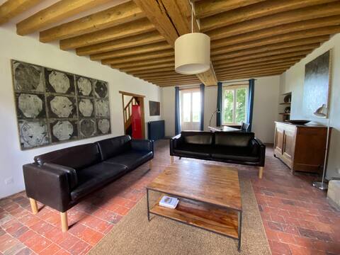 Top Airbnb: Bourg sans Paille Gîte in Yonne