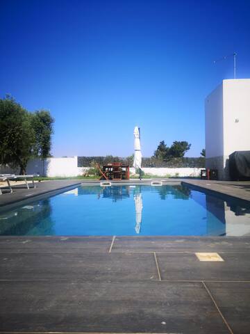 Charming villa, private pool & roof terrace gallery image 4