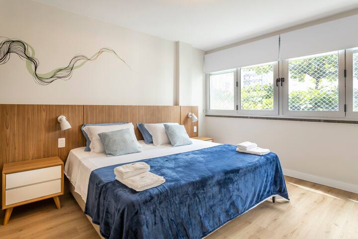 Stay in Leblon: 3-bedroom beach paradise gallery image 5