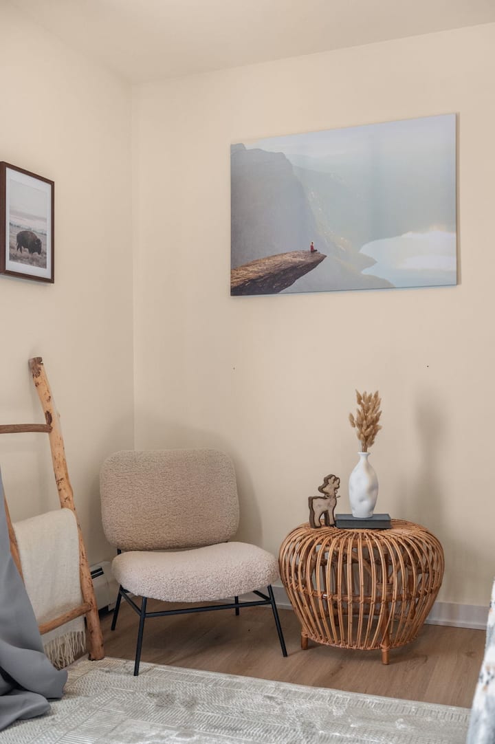 Na poschodí je priestor druhej spálne.