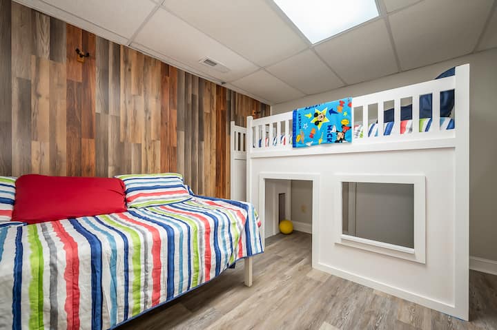 Dhomë lojërash / 2 krevate dopio