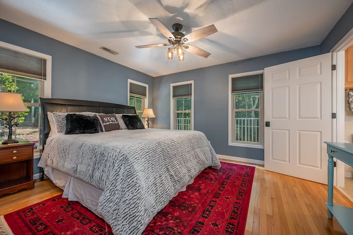 Dhoma e gjumit "King" • Niveli kryesor