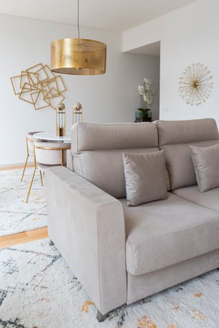 Luxurious Modern Apartment for a family