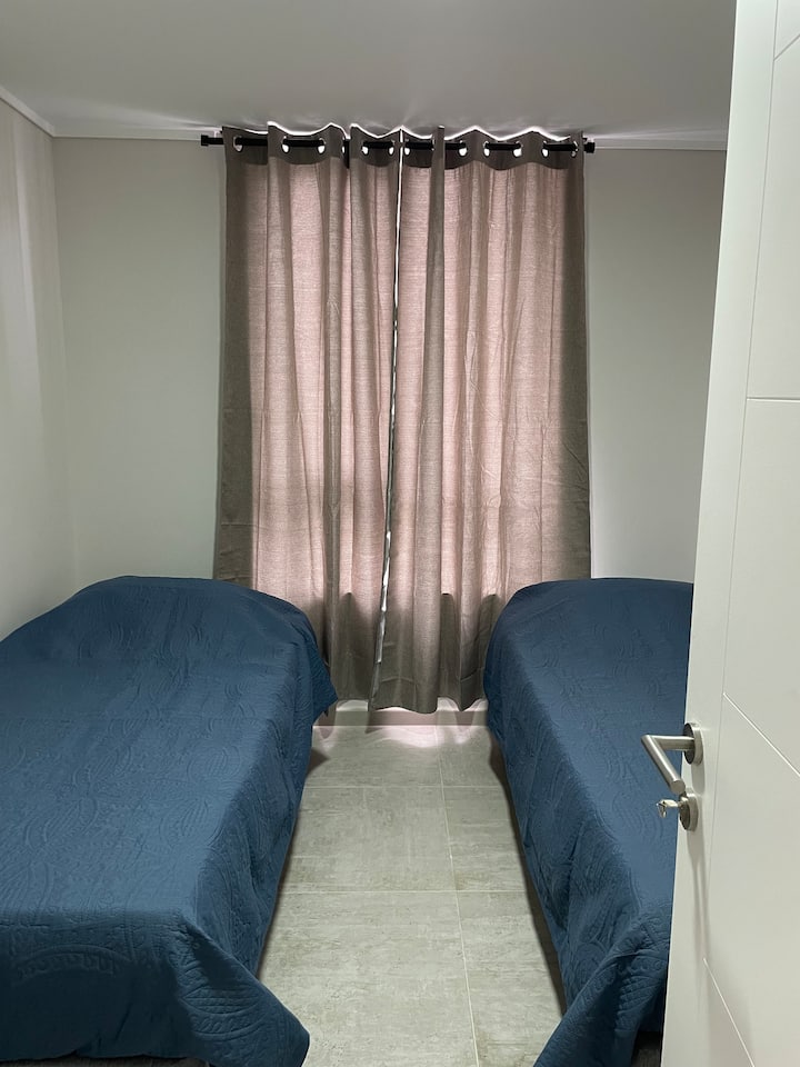 غرفة النوم 2