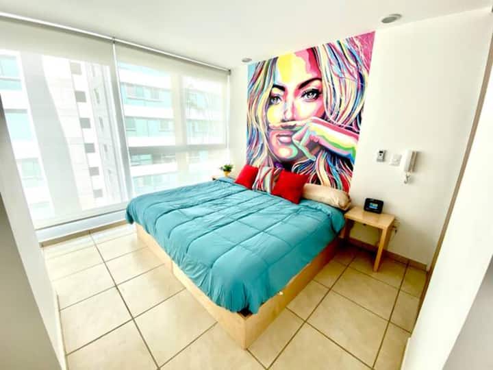 Chambre principale avec climatisation et lit King Size