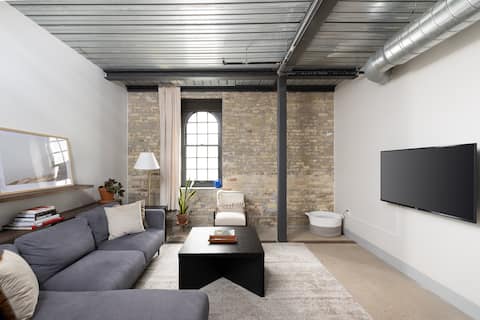 Flexhome Brewery District M11 - Fiserv+Gym+Parking