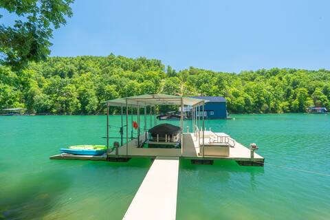Lake Front Norris Home-Covered Dock, Firepit+more!