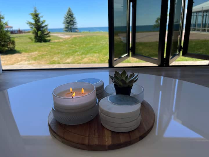 3-bdrm Lakefront Soha Oasis @ Lb Grand Residence! - South Haven, MI