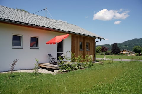 Beliebte Airbnb-Anzeige: Modernes 37m² Apartment (Bj. 2021) in Kärnten
