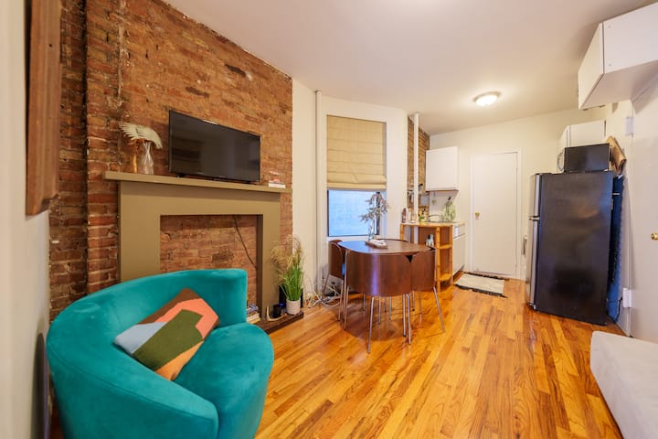 1 Bed 1 Bath Apartment Heart Of Union Square - New York City