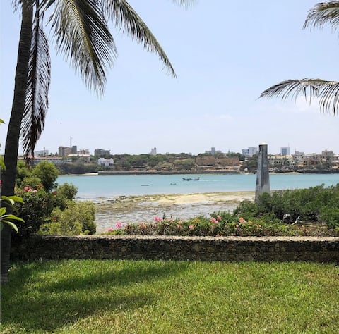 Saba House on the creek