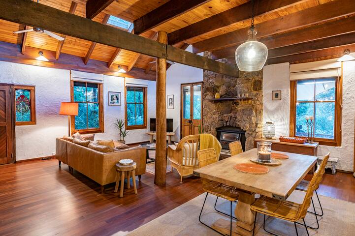 The Enchanted Stone Cottage gallery image 3