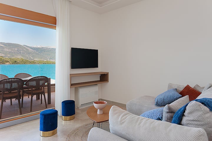 Seaside 3 Bdr Apartment - Step To The Water! - Monténégro