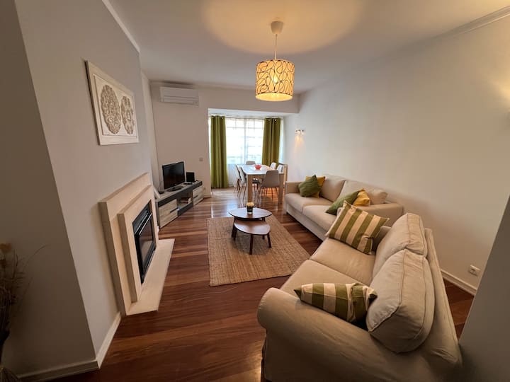 Spacious 2br W/ Pool • Ideal For Families - Cascais