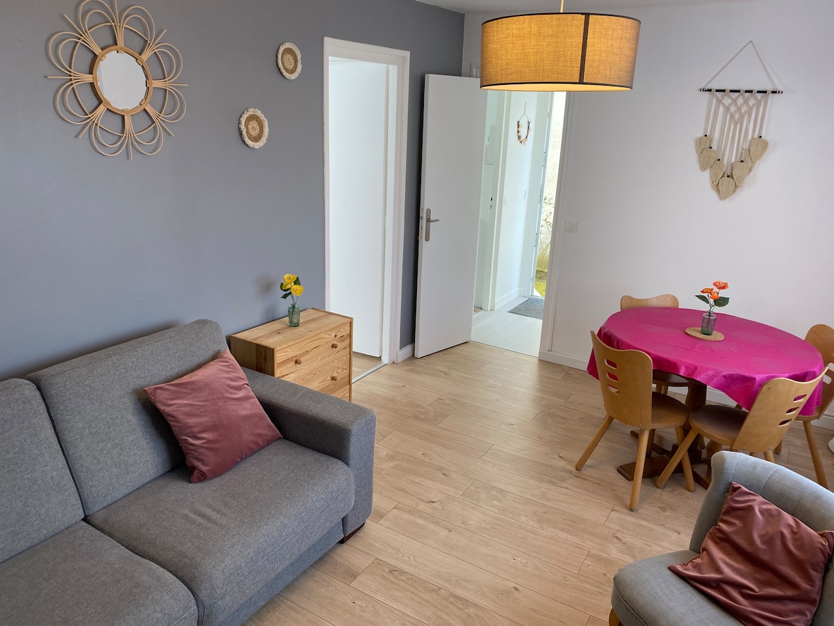 Top Airbnb: Small quiet house in Vaires Sur Marne