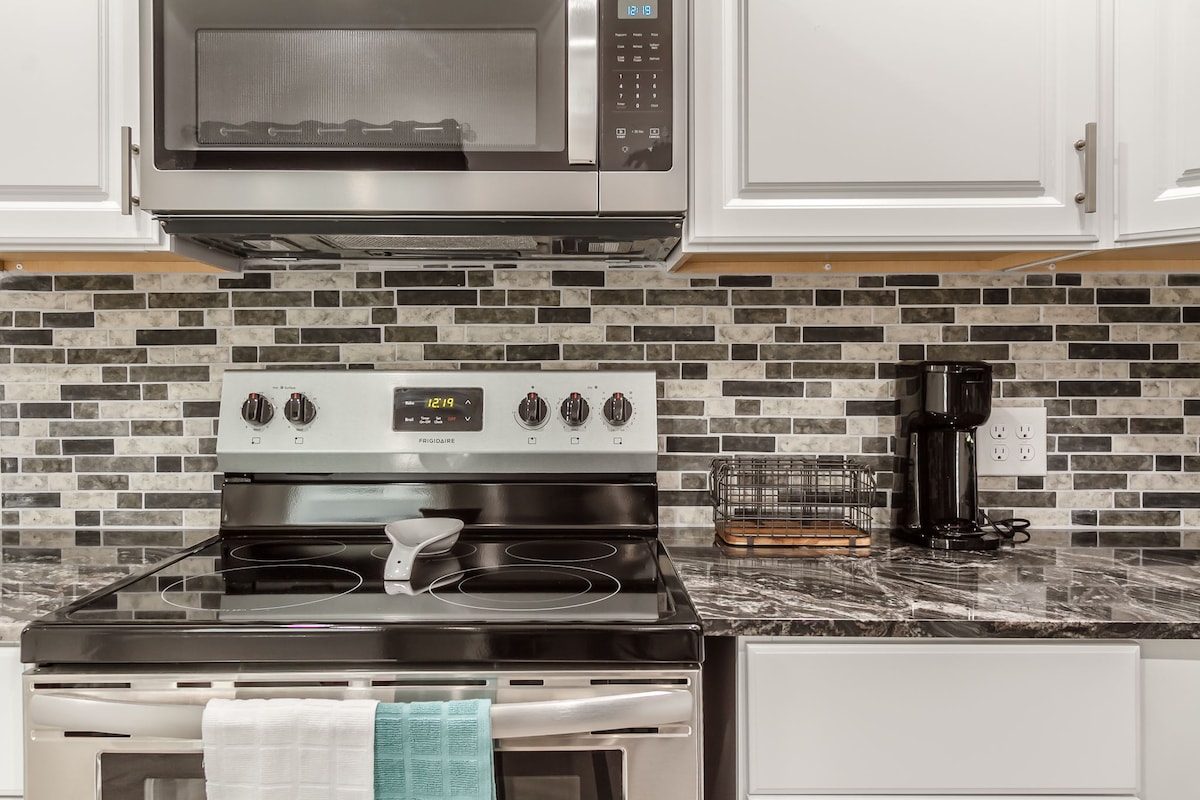 One bedroom apartment in downtown Canandaigua