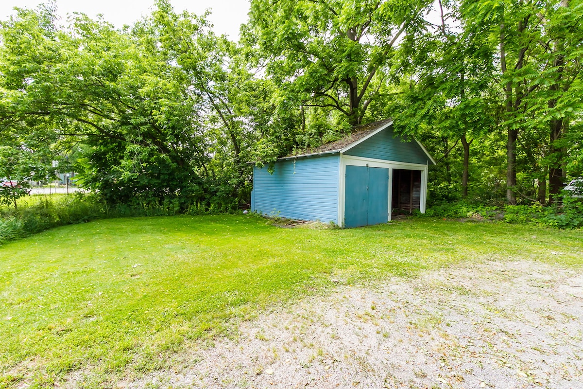 One bedroom apartment in downtown Canandaigua