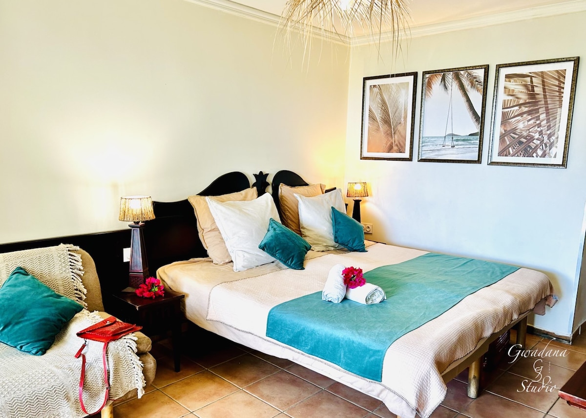 Спалня Версия Двойно легло или 2 единични легла