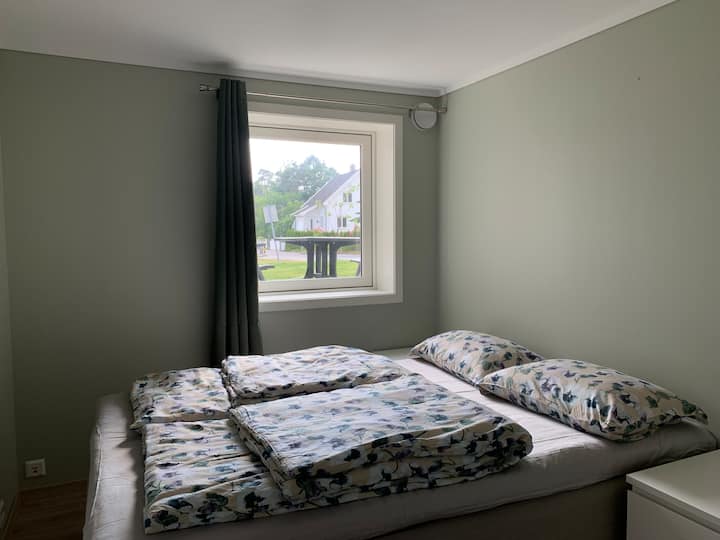 6号卧室：双人床（ B公寓）