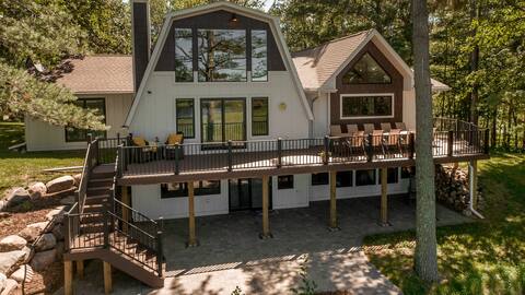 Luxurious Lakefront Retreat Near Crosslake MN