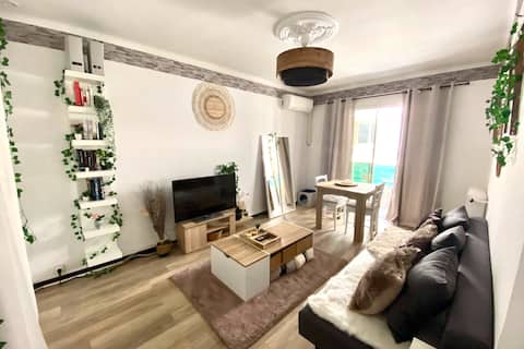 Cocooning atmosphere: 60m2 in the city center!