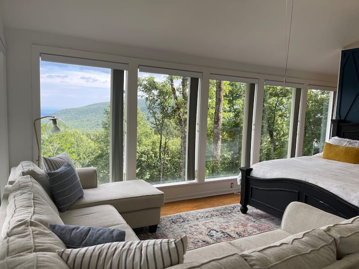 Sky Haven- Romantic Getaway - Highlands, NC
