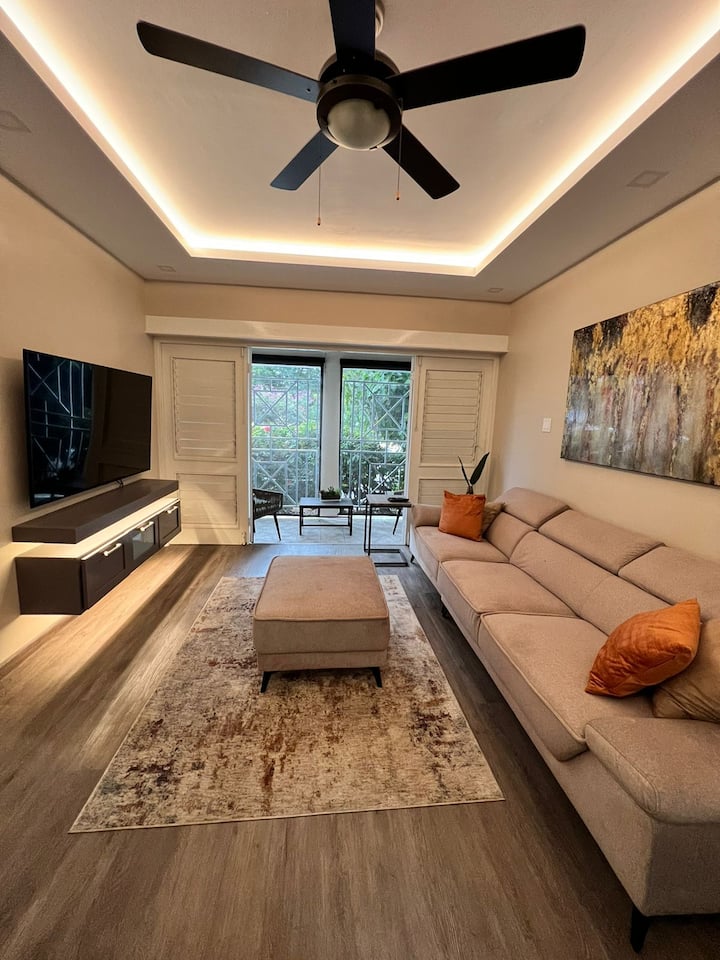 Garden Condo In New Kingston - Kingston
