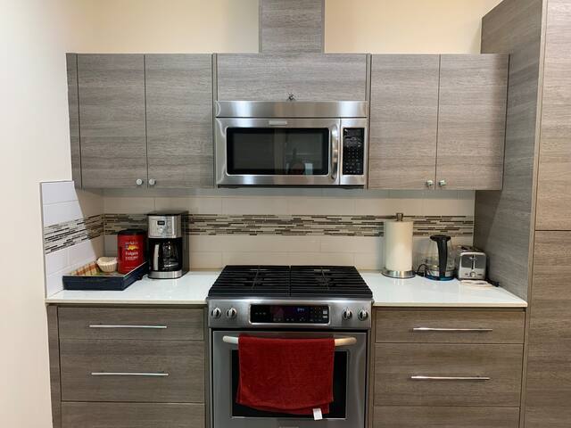 Getaway in Seattle, WA gallery image 3