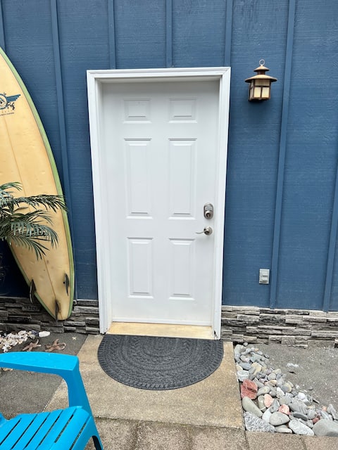 “SEA-Cation”   so close to it all !
