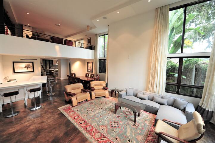 Unique architectural townhome gallery image 5