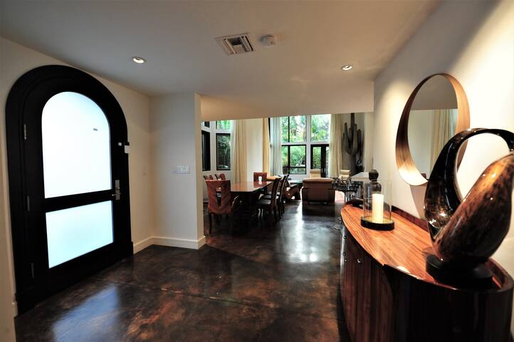 Unique architectural townhome gallery image 3