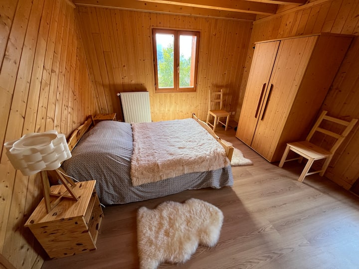 غرفة النوم 1