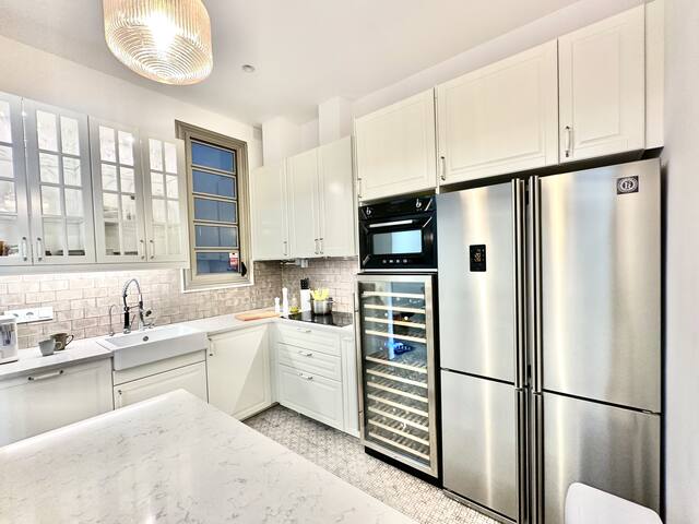 Barcelona Modernist Historic House gallery image 4