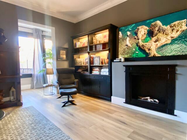 Barcelona Modernist Historic House gallery image 5