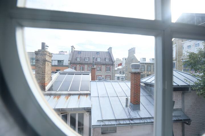 Le 31 McMahon | Grand Exclusive | Suite 2 Bedrooms gallery image 4