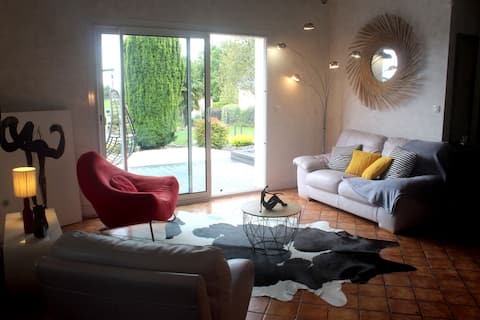 Top Airbnb: Villa Kerleven. House 700 m from the beach in La Forêt Fouesnant
