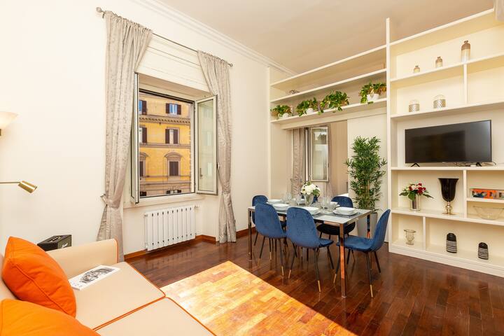 Savoia Exclusive House-2bedrooms_Piazza del Popolo gallery image 2