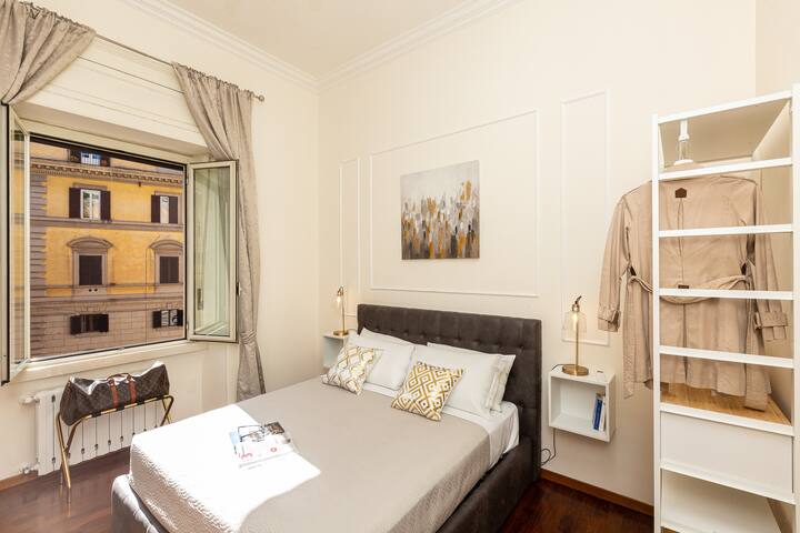 Savoia Exclusive House-2bedrooms_Piazza del Popolo gallery image 5
