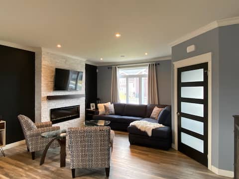 First class home in Paradise with Hot tub