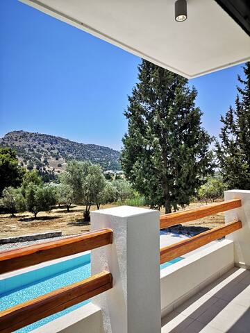 Chrysanthi Villa…living in nature gallery image 3