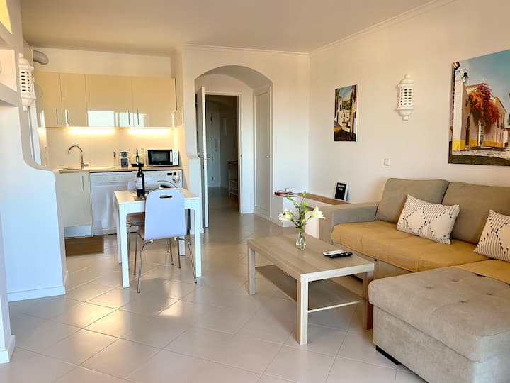 Lovely 1-bed Condo With Pool - Albufeira