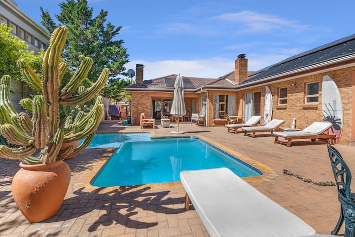 Self catering 3 bedrooms 3 bathrooms